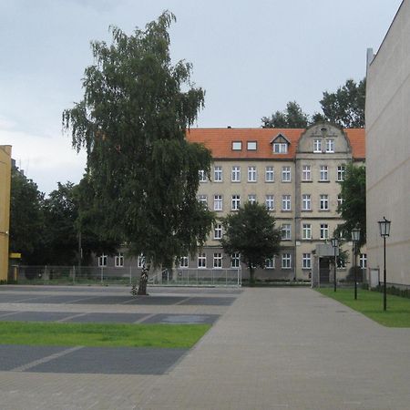 Hotel Feniks Gniezno Exteriör bild
